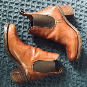 FRYE Sabrina Chelsea boot - Cognac
